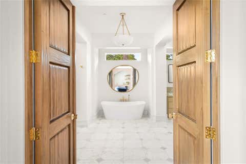 Tiny photo for 521 Trails End Street, Houston, TX 77024 (MLS # 11018251)