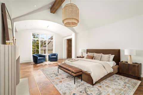 Tiny photo for 521 Trails End Street, Houston, TX 77024 (MLS # 11018251)