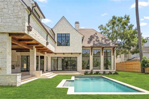 Tiny photo for 521 Trails End Street, Houston, TX 77024 (MLS # 11018251)