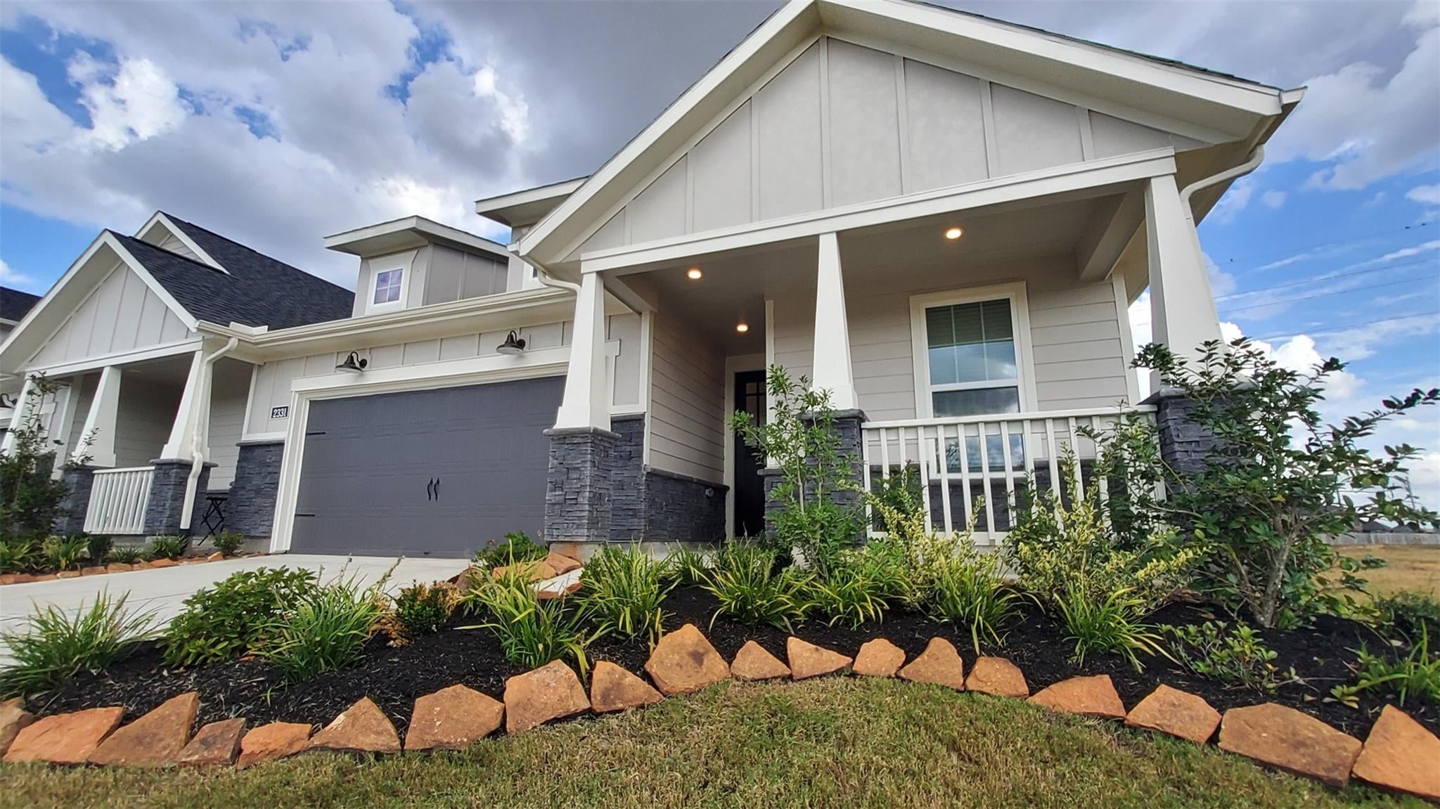 2331 Birch View Lane