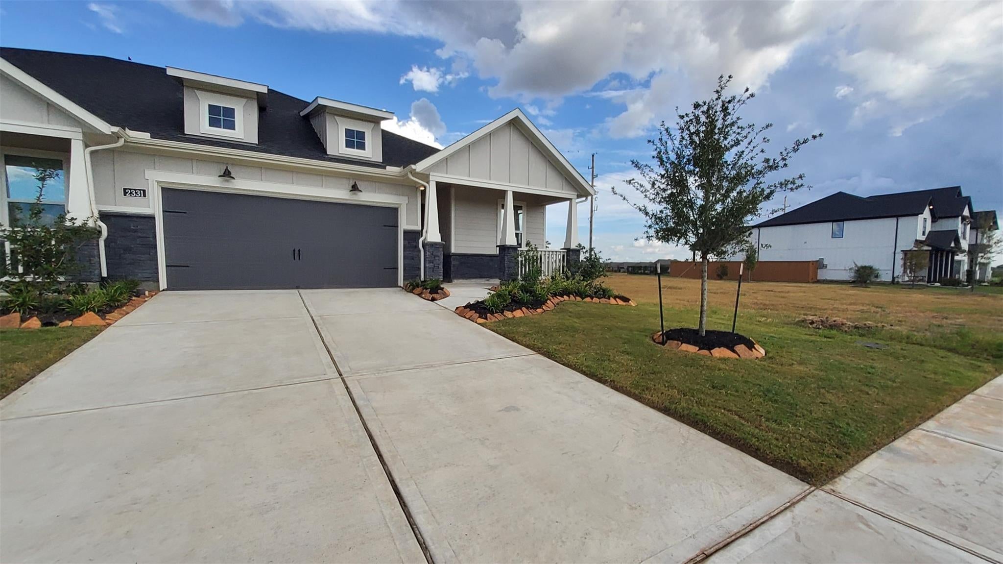 2331 Birch View Lane