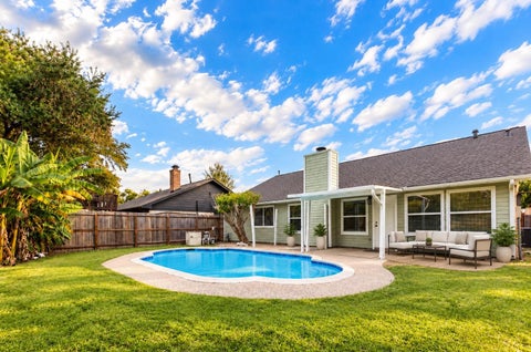 Photo of 5614 Briarwood Forest Drive, Houston, TX 77088 (MLS # 4184423)