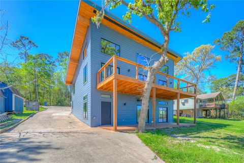 Homes For Sale - 760 Northwood Drive<br/> San Jacinto County, Point Blank, TX 77364