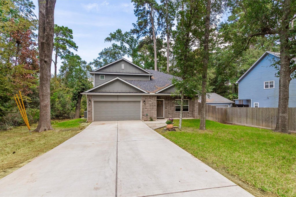 Photo of 1213 Freedonia Street, Montgomery, TX 77316 (MLS # 37788929)