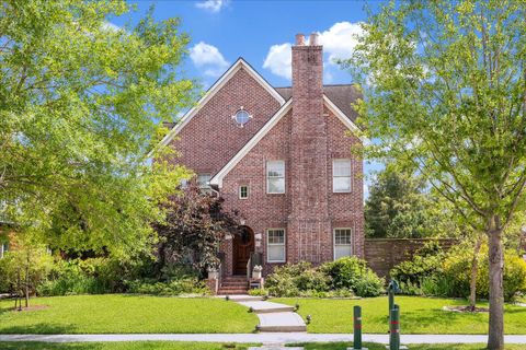 Photo of 1755 Kipling Street, Houston, TX 77098 (MLS # 67025540)