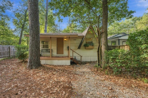 Photo of 16443 Piper Lane, Montgomery, TX 77316 (MLS # 51813180)
