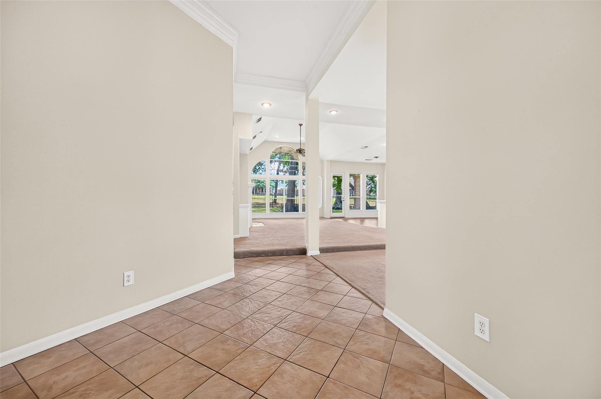 66 Winthrop Harbor S