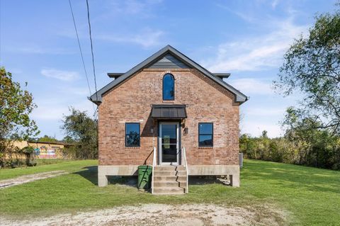 Photo of 1420 Fm 1960, Dayton, TX 77535 (MLS # 10455419)