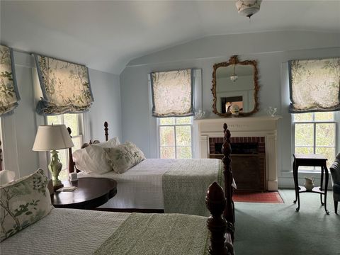 Tiny photo for 107 West Wheat Street W, Woodville, TX 75979 (MLS # 97458430)