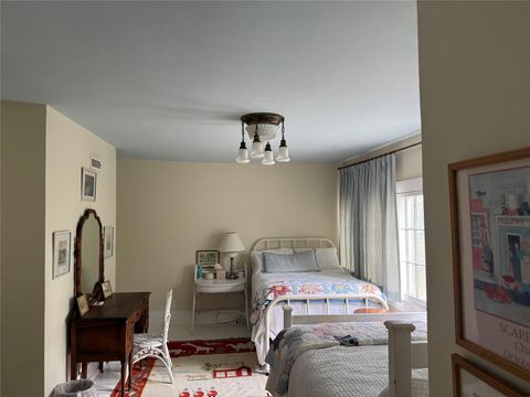 Tiny photo for 107 West Wheat Street W, Woodville, TX 75979 (MLS # 97458430)