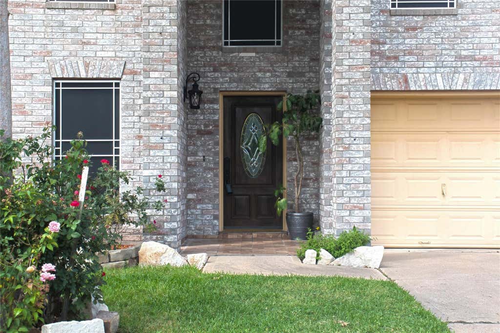 Photo of 16130 Coleburn Drive, Houston, TX 77095 (MLS # 16199409)