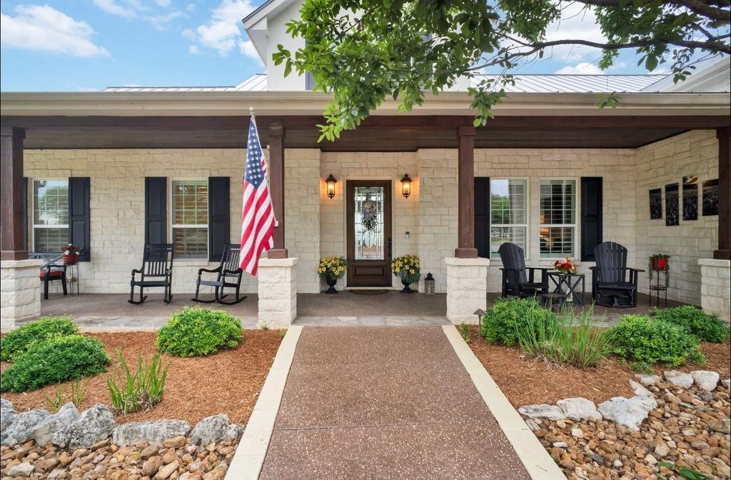 Photo of 769 Pacific Place Place, Spring Branch, TX 78070 (MLS # 9974878)