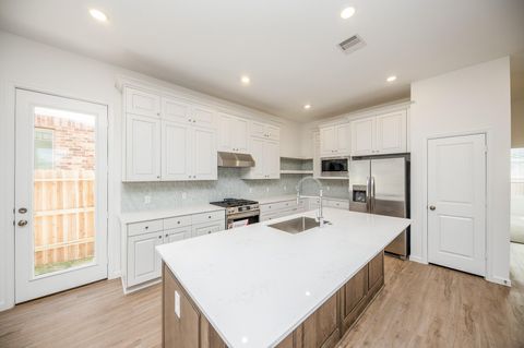 Photo of 27035 Flower Isle Lane Ln, Katy, TX 77493 (MLS # 87985930)