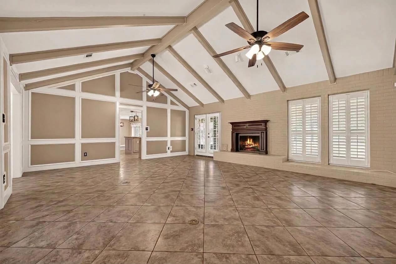 1650 White Oak Creek Drive