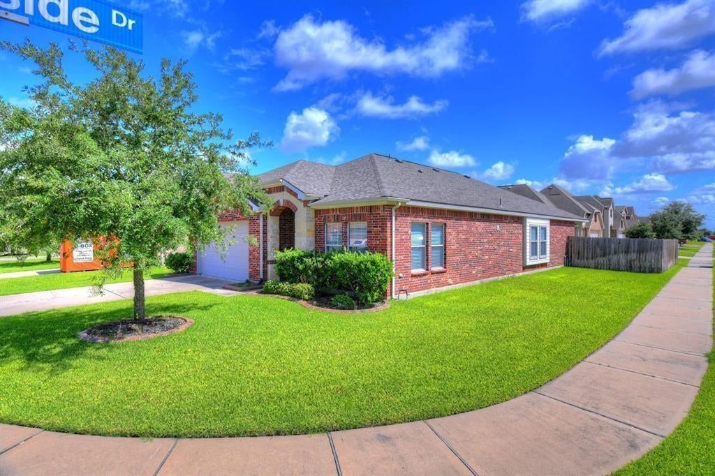 4711 Bellows View Drive