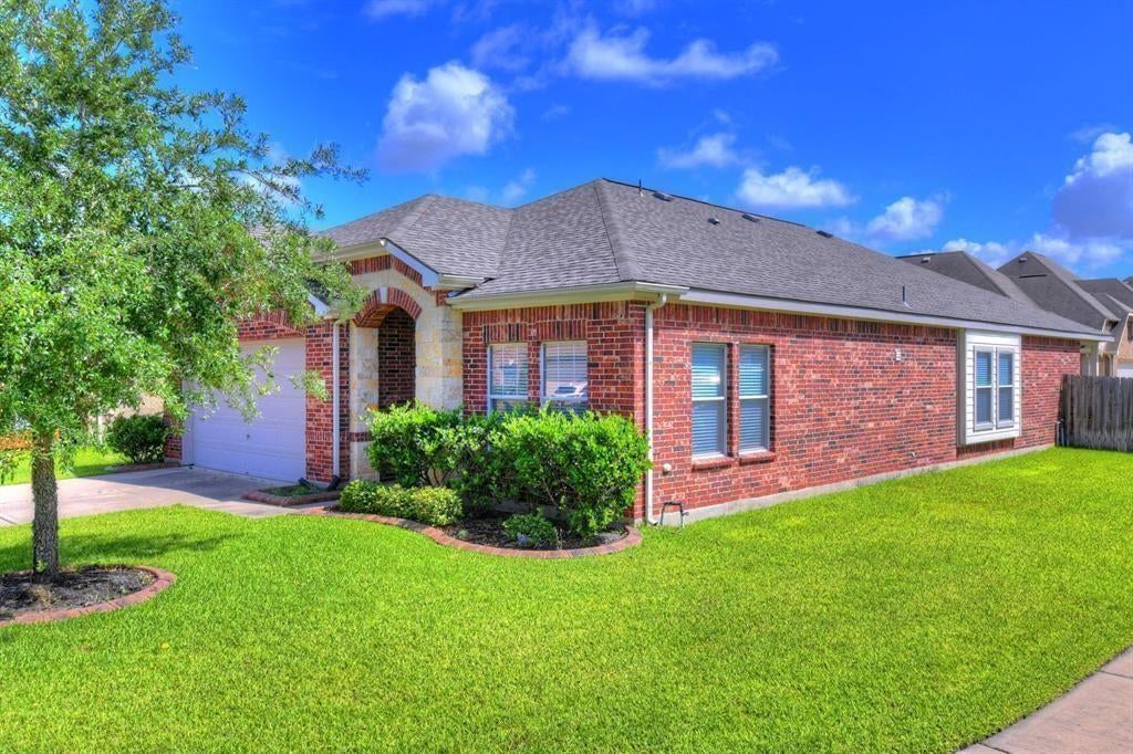 4711 Bellows View Drive