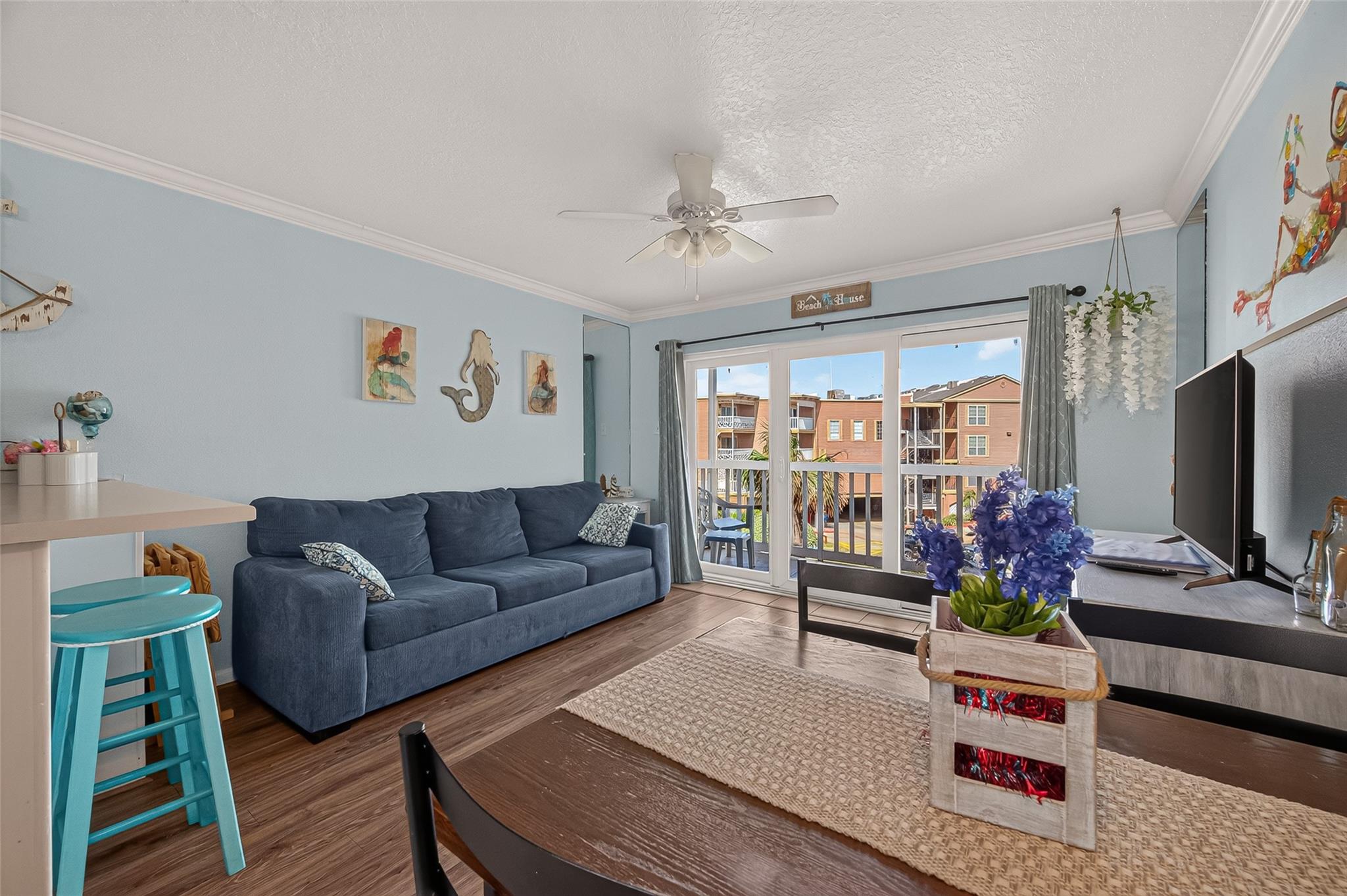 6300 Seawall Boulevard 9201