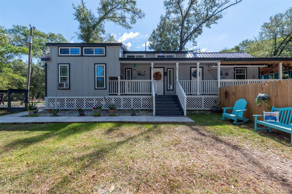 Photo of 664 Jensen Drive, Cleveland, TX 77327 (MLS # 28958112)