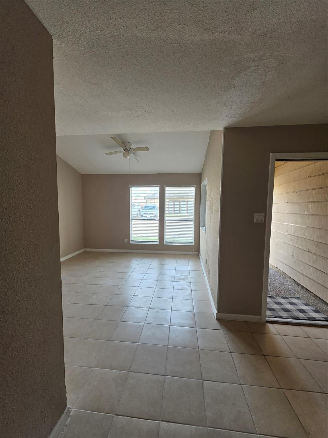 1014 Graham Drive I3