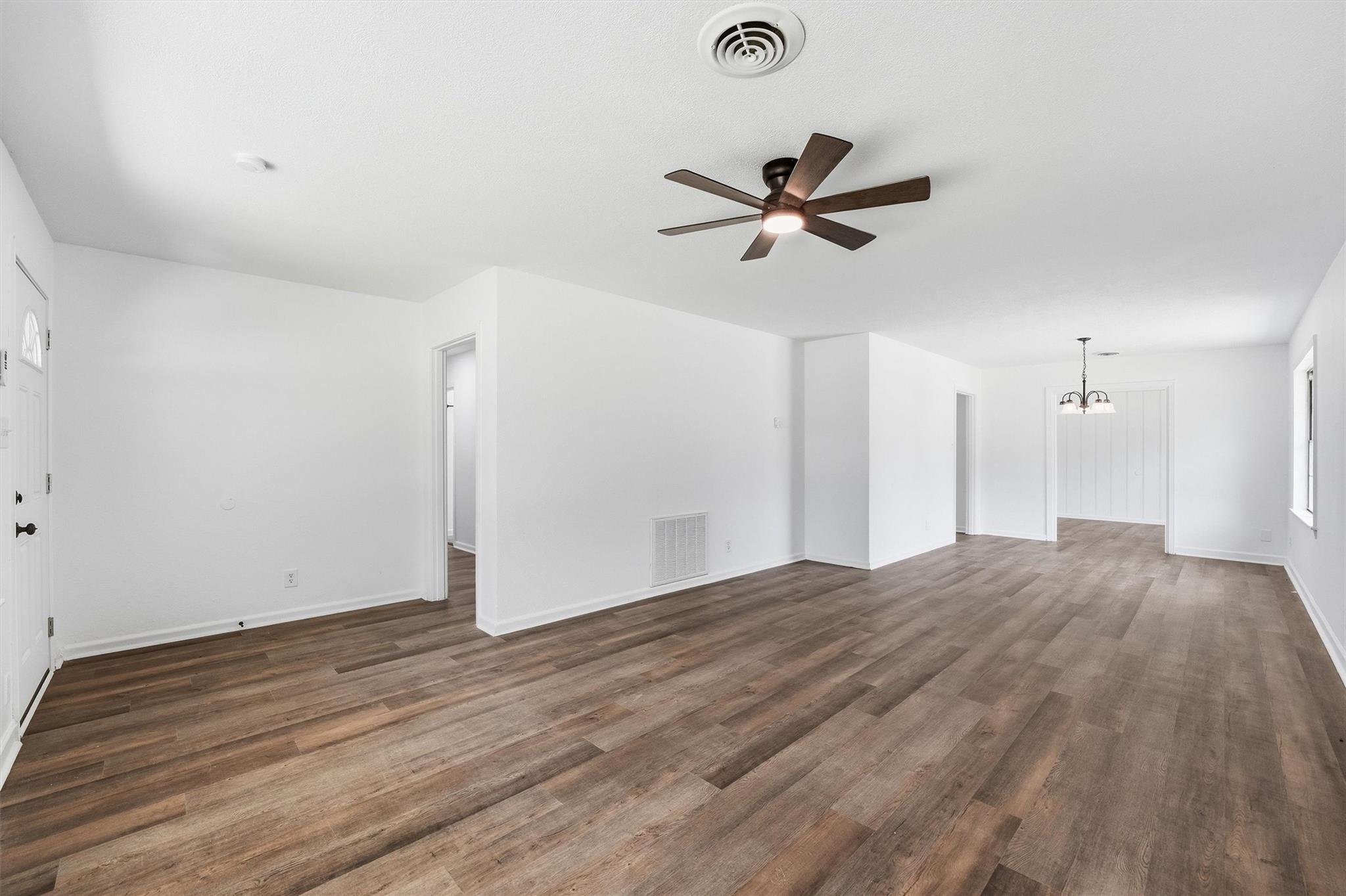 5002 Live Oak Drive