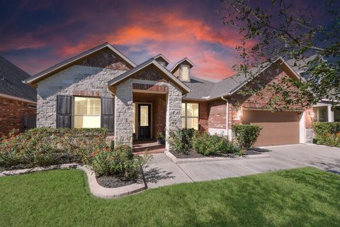 Photo of 19411 Lake Ridge Drive, Manvel, TX 77578 (MLS # 16448051)