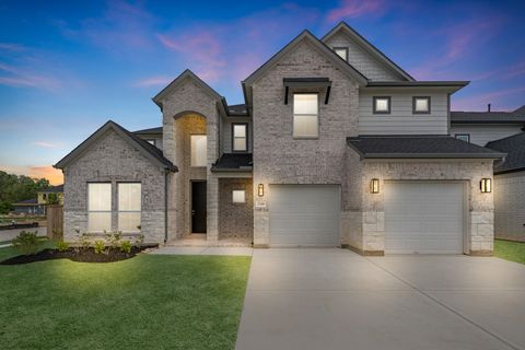 Photo of 23346 Hemlock Tree Lane, Katy, TX 77493 (MLS # 40779188)