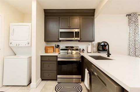 Tiny photo for 3608 Mcilhenny Street, Houston, TX 77004 (MLS # 28036648)