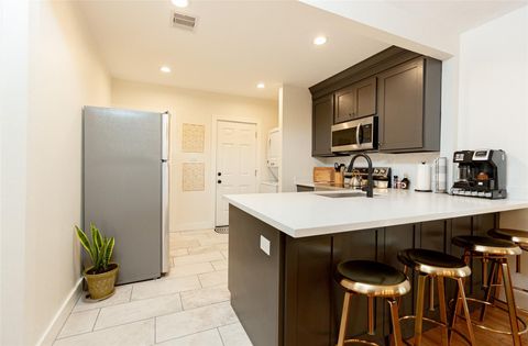 Tiny photo for 3608 Mcilhenny Street, Houston, TX 77004 (MLS # 28036648)