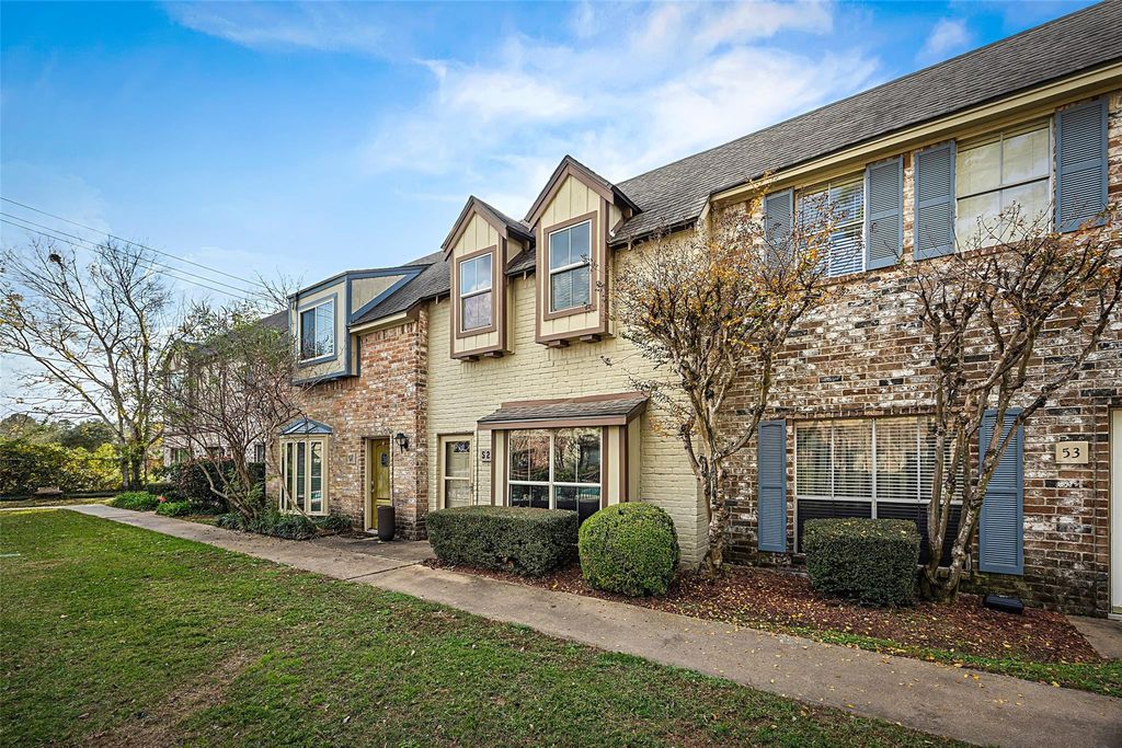 Photo of 14719 Barryknoll Lane #52, Houston, TX 77079 (MLS # 59530758)