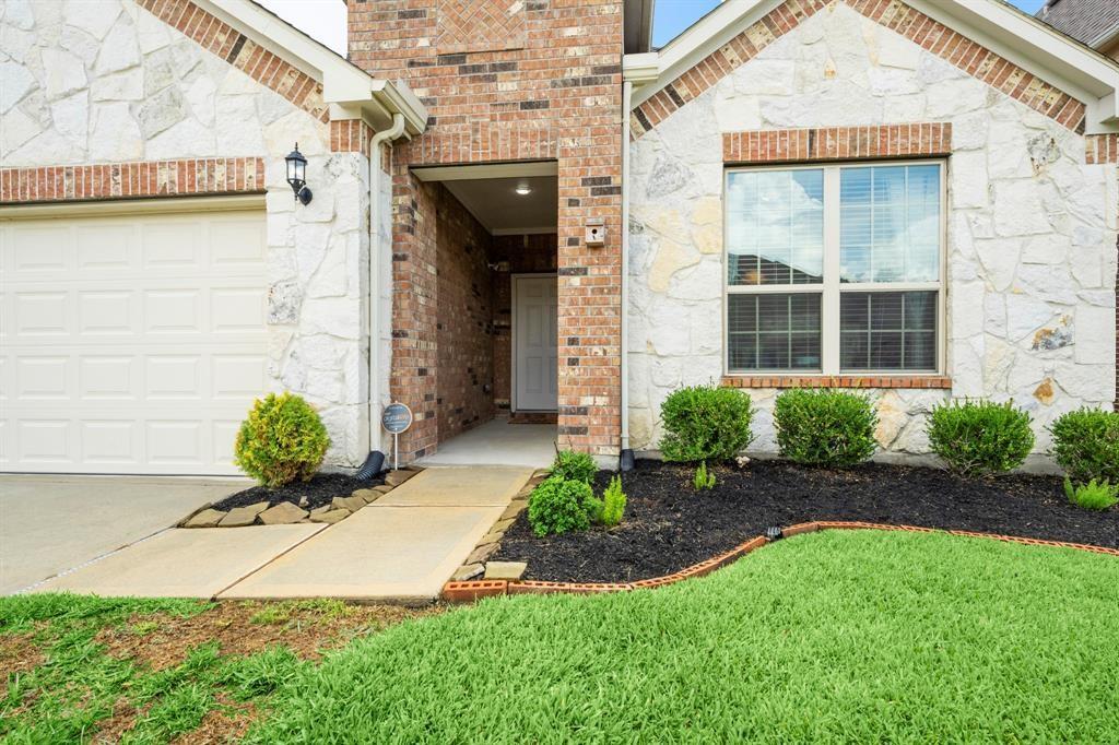 19911 Mulberry Pine Lane