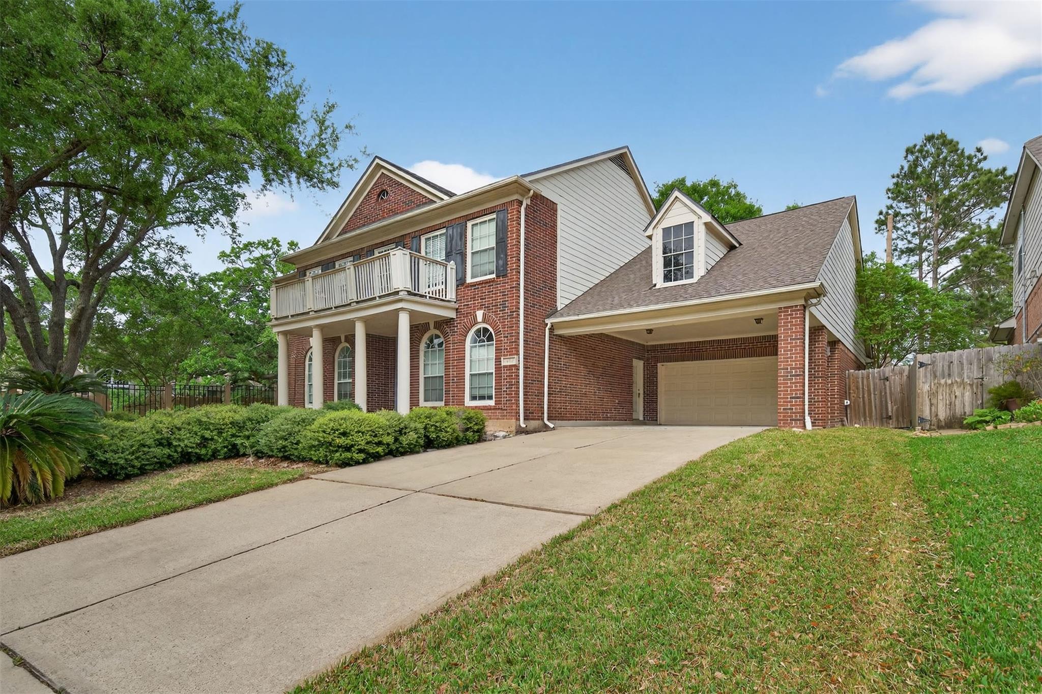 4319 Oak Forest Drive