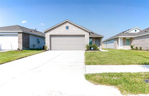 Photo of 10821 Red Orchid Dr Dr, Houston, TX 77016 (MLS # 97466244)