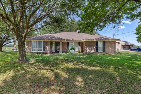 Photo of 2773 County Road 268, Somerville, TX 77879 (MLS # 25151833)