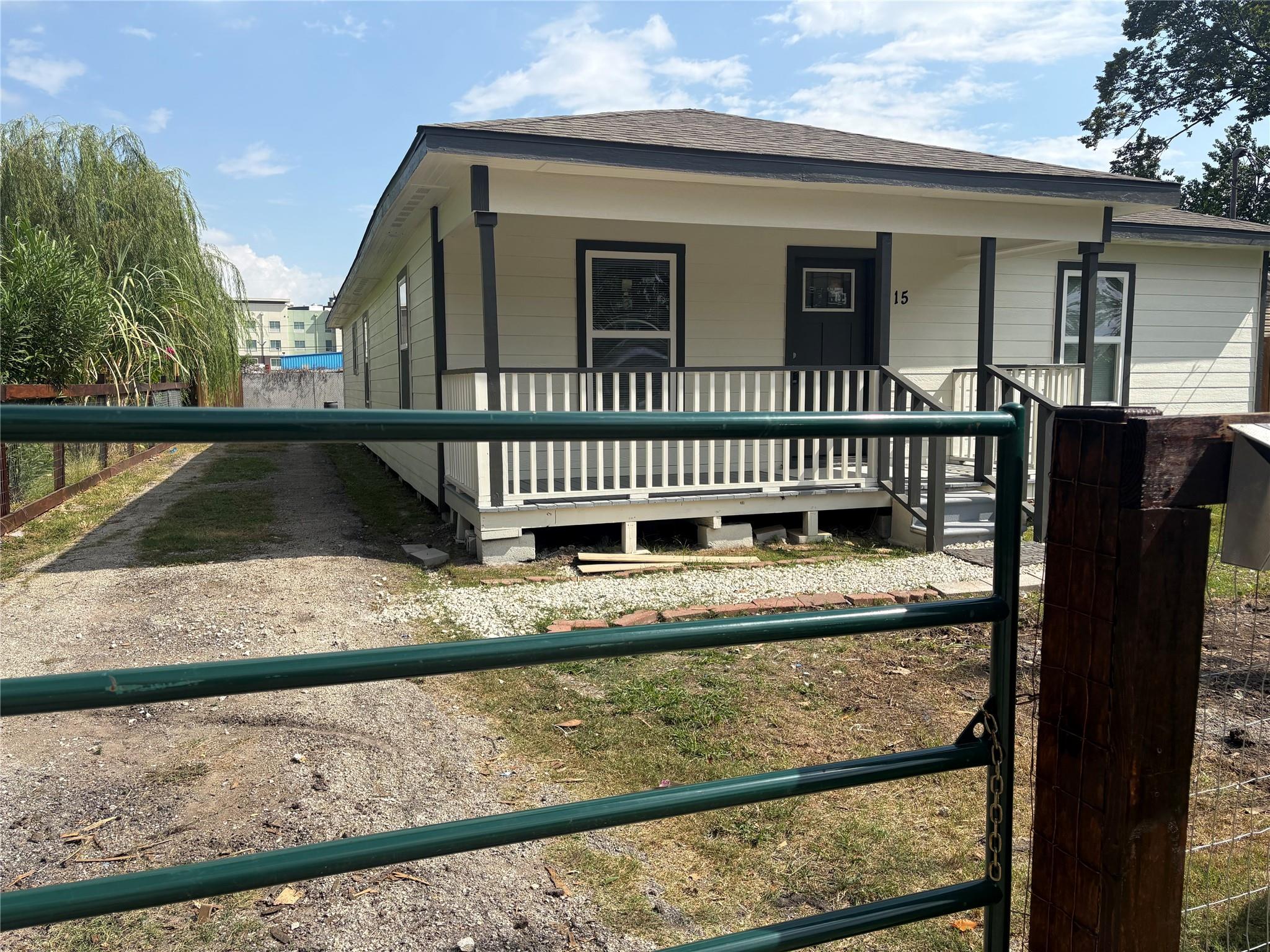 115 S Blackwell Street