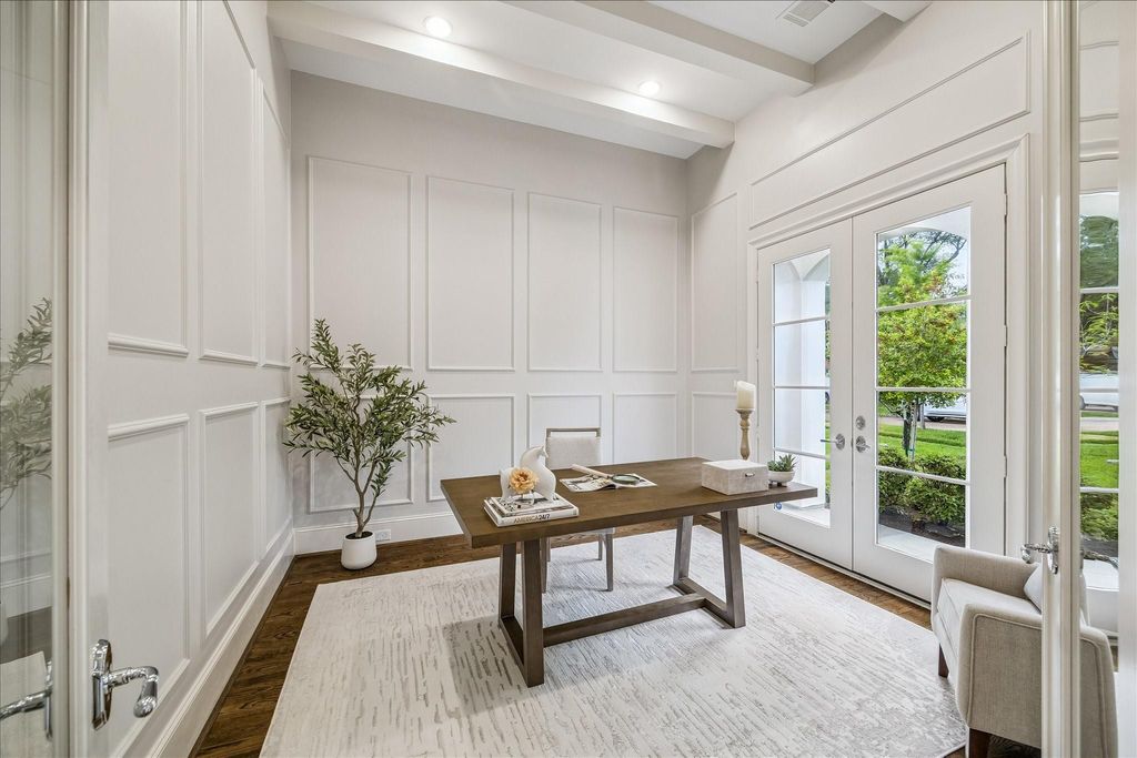 Photo of 4131 Coleridge Street, West University, TX 77005 (MLS # 93833878)