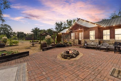 83 Chandler Road Huntsville TX 77320