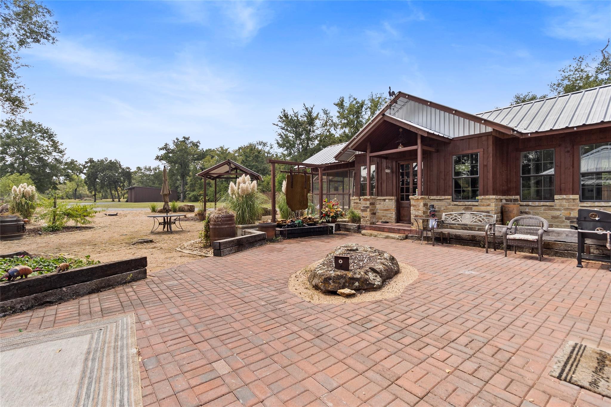 83 Chandler Road