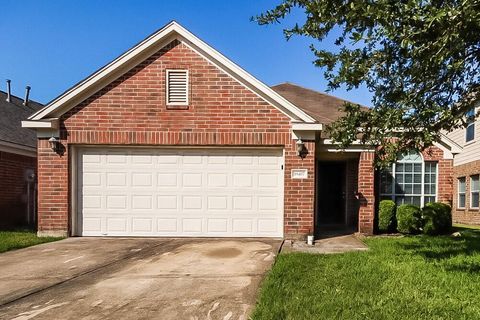 Photo of 18407 Knob Hill Lake Lane, Humble, TX 77346 (MLS # 42222711)