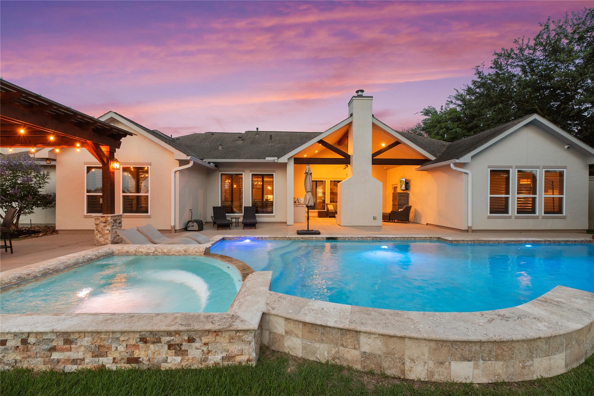 10107 Llano River Lane