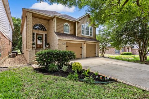 Photo of 170 April Cove, Conroe, TX 77356 (MLS # 55303871)