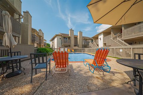 Photo of 1900 Bay Area Boulevard #J175, Houston, TX 77058 (MLS # 58518836)