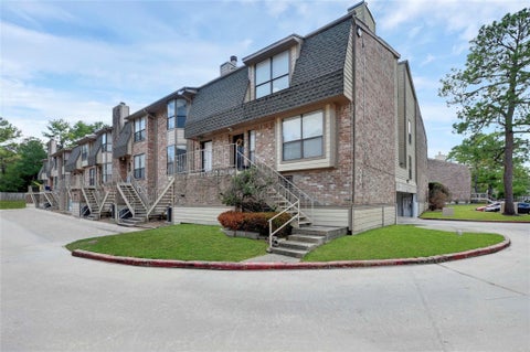 Photo of 1919 Place Rebecca Lane #H2, Houston, TX 77090 (MLS # 51642058)