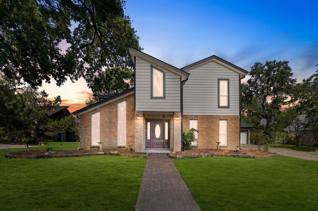 Photo of 20407 Spoonwood Drive, Humble, TX 77346 (MLS # 19862677)