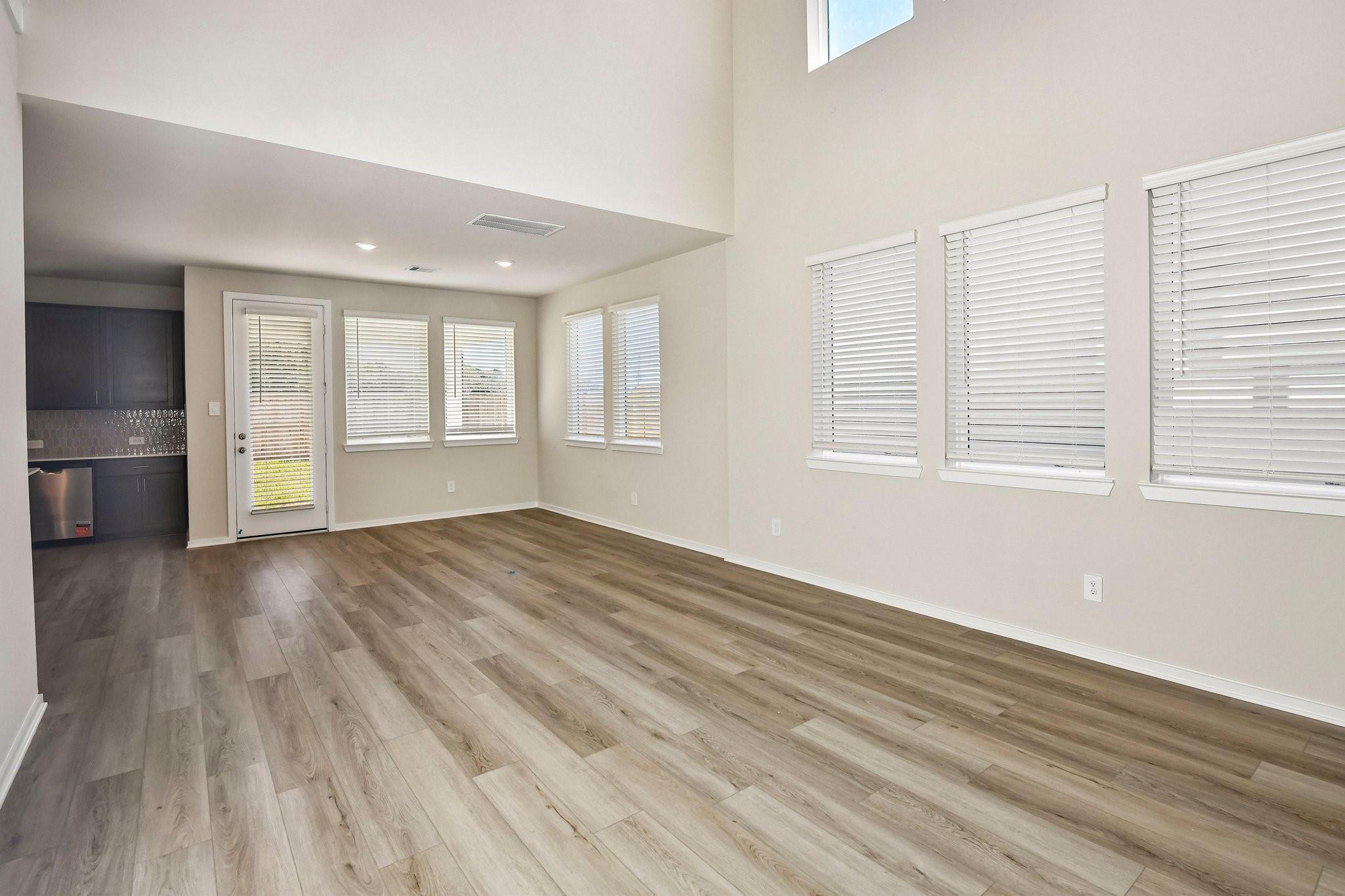9143 Banpo Heights Drive