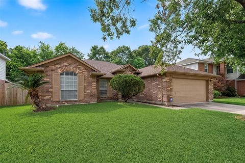Photo of 19407 Arbor Pines Lane, Humble, TX 77346 (MLS # 95393208)