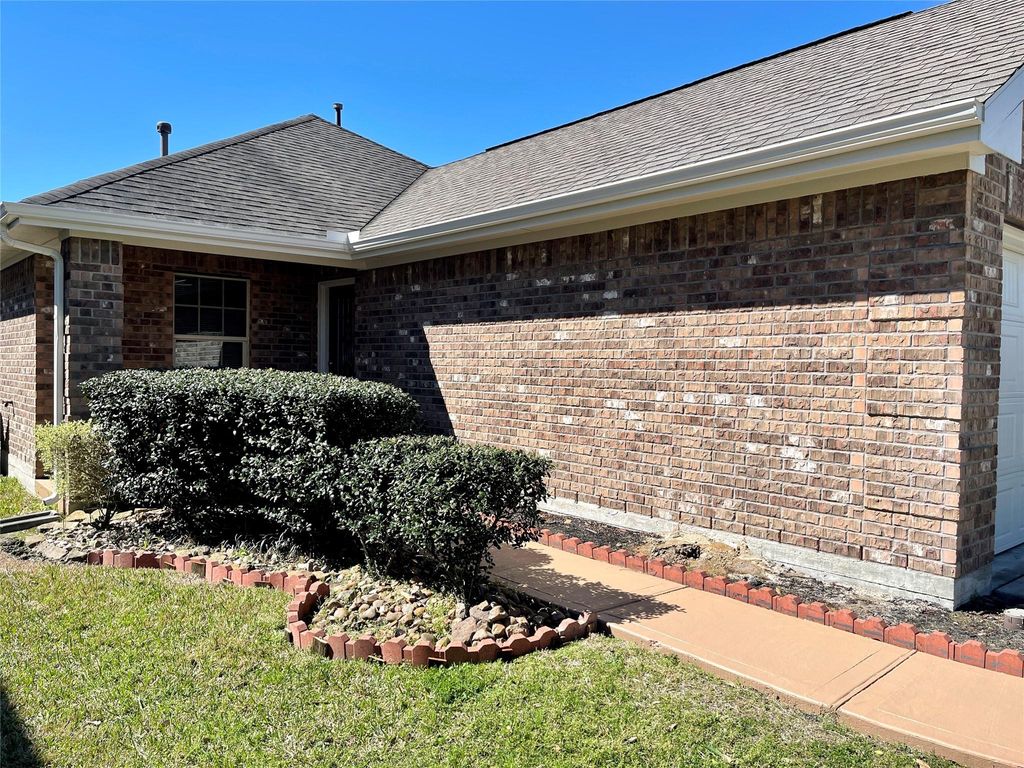 Photo of 9122 River Dale Canyon Lane, Humble, TX 77338 (MLS # 76285414)