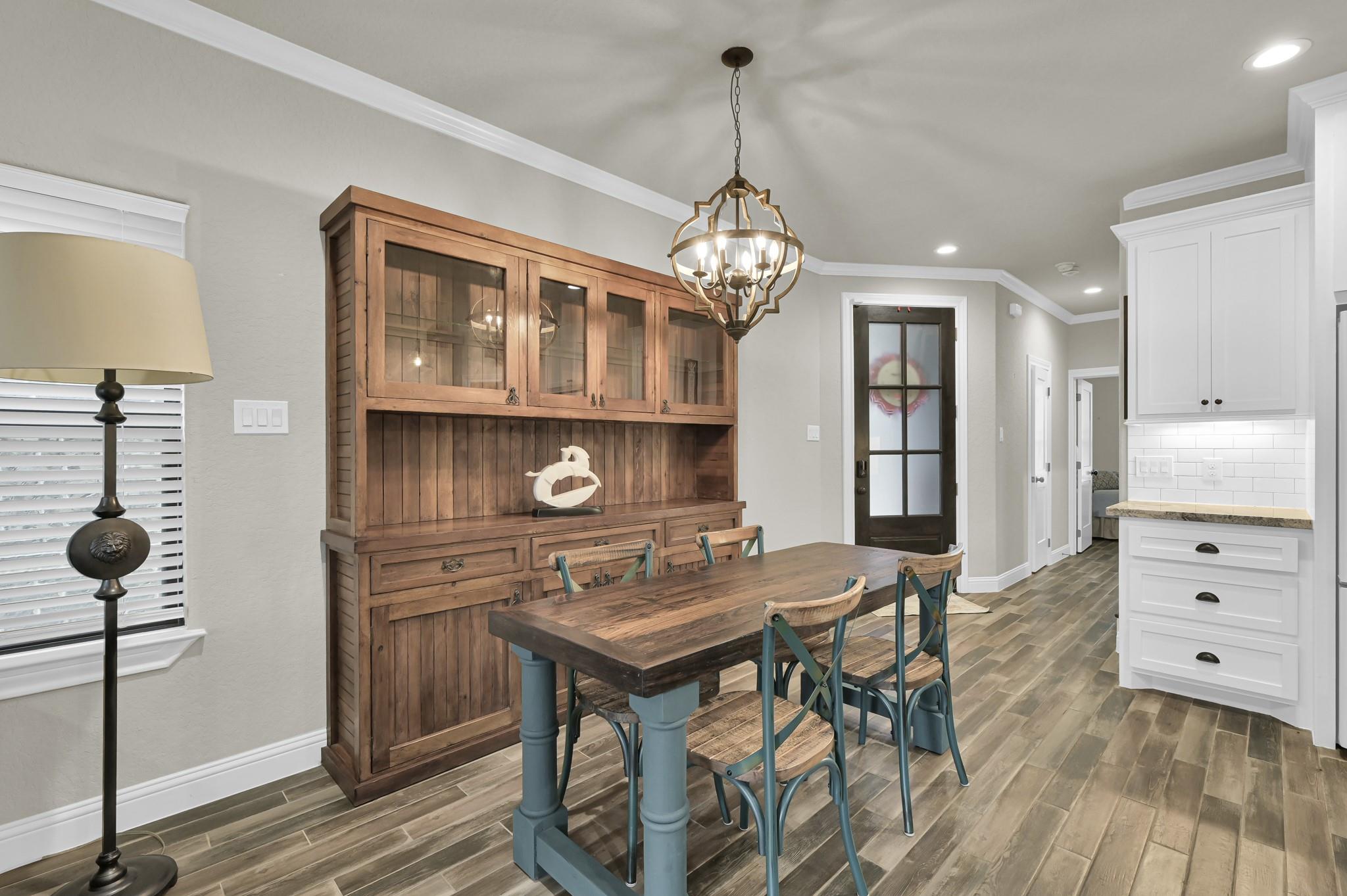 109 Cove Circle