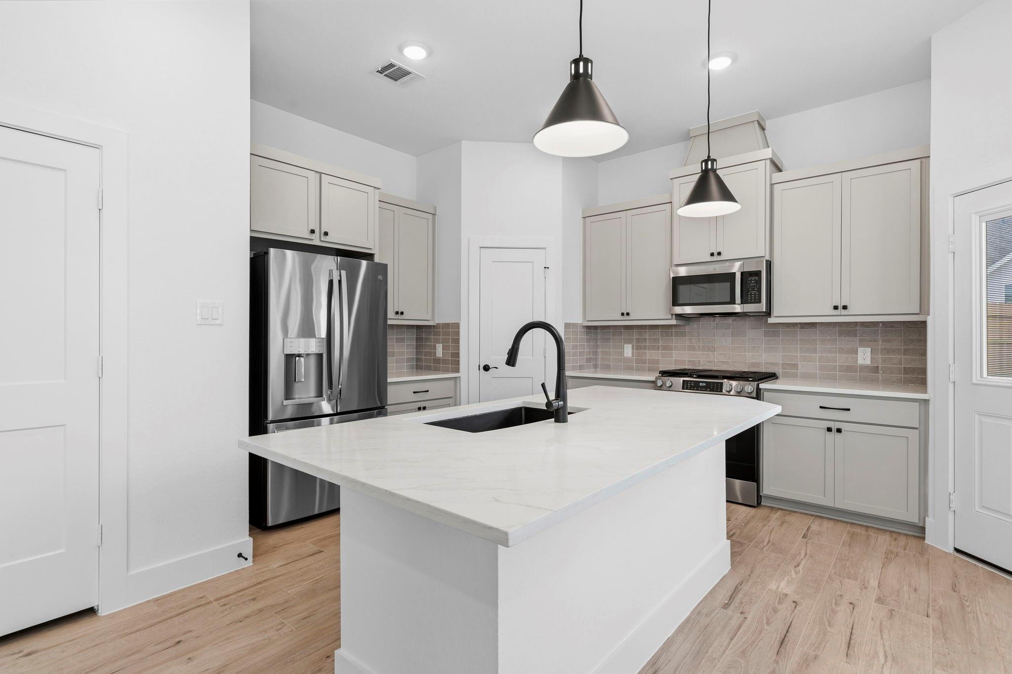 2815 Brandon Bluff Bend