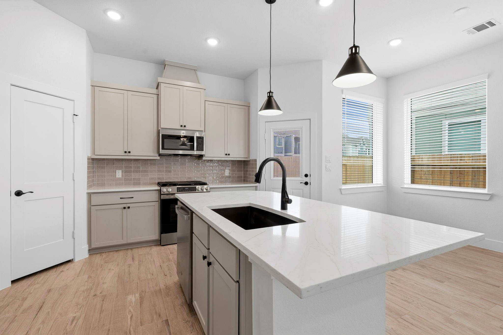 2815 Brandon Bluff Bend