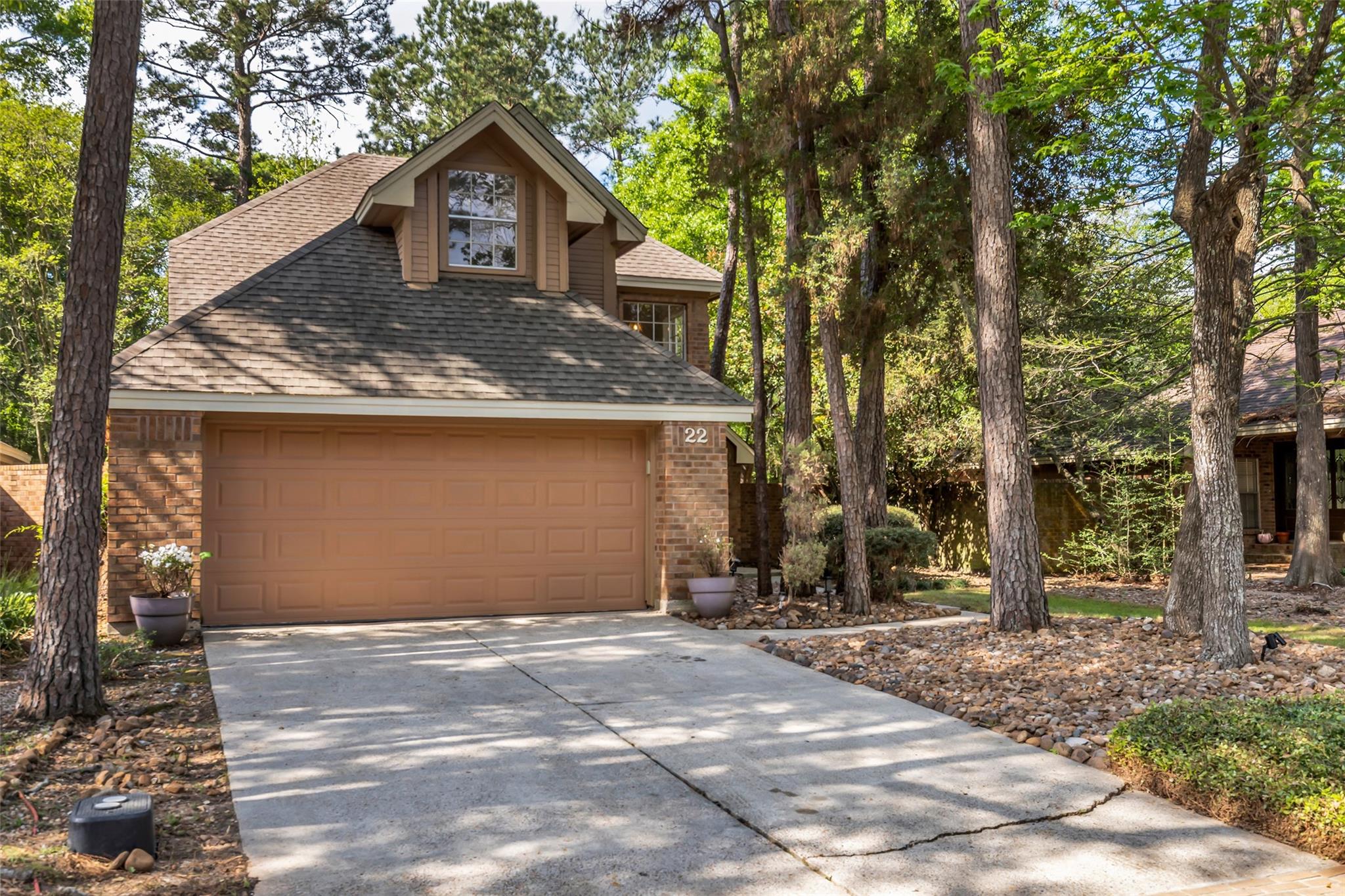 22 Cedar Chase Place